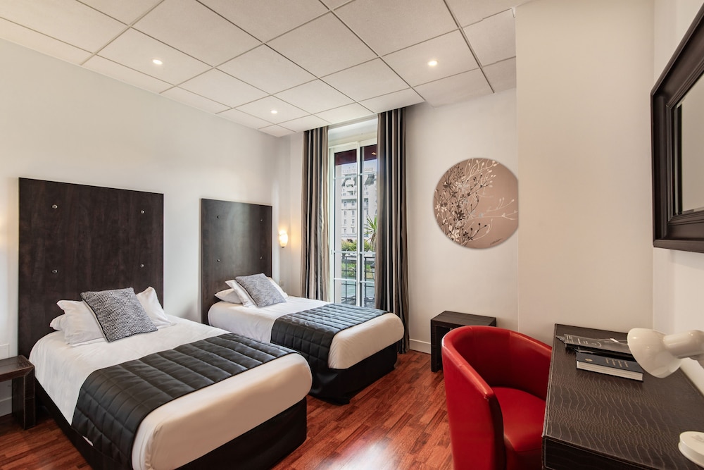 Twin Room, Mountain View