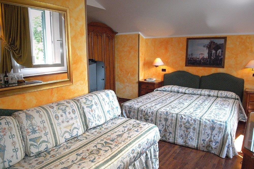Superior Double Room photo 2