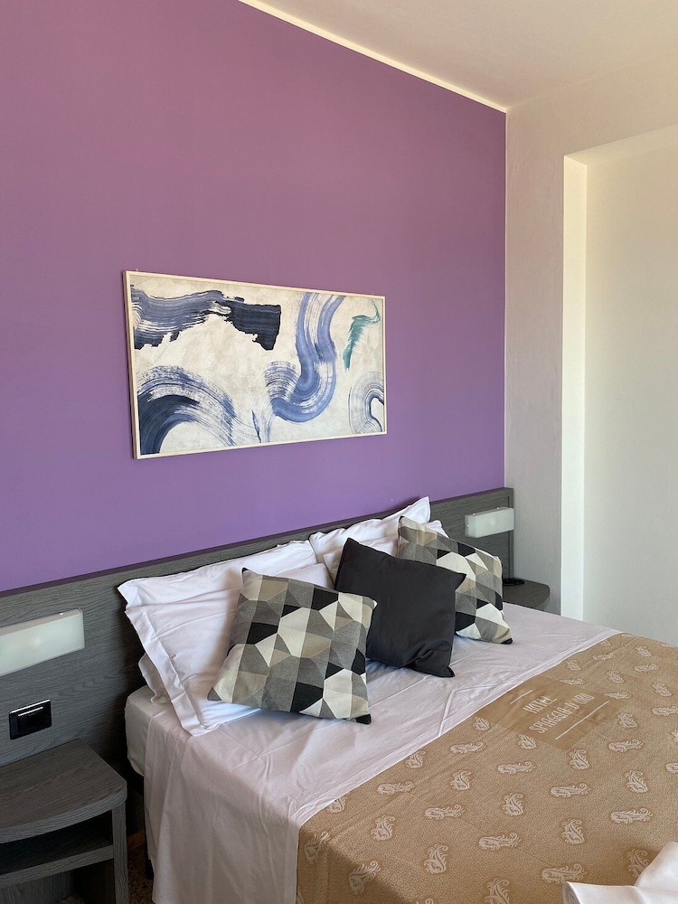Comfort Double Room, Balcony, Partial Sea View