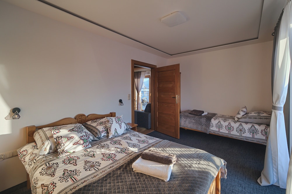 Apartament typu Deluxe z balkonem i widokiem na góry photo 3