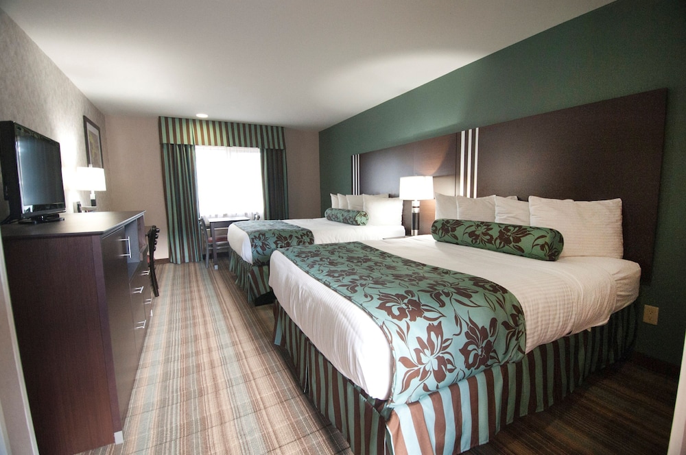 Standard Room, 2 Queen Beds photo 3