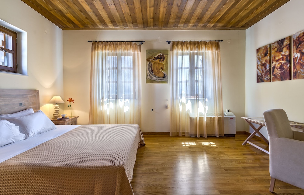 Family Duplex, 2 Bedrooms (AMARANTOS)