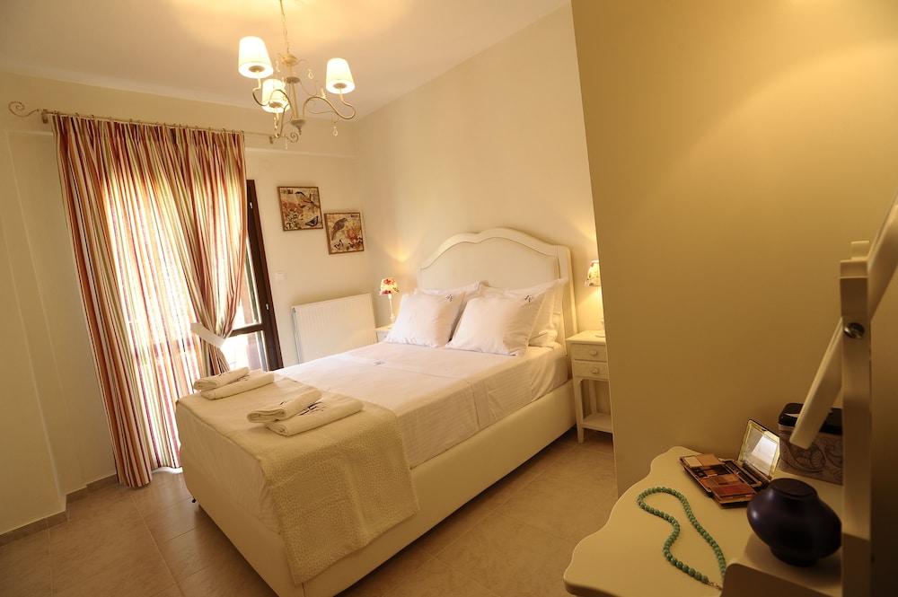 Family Villa, Beachfront photo 1