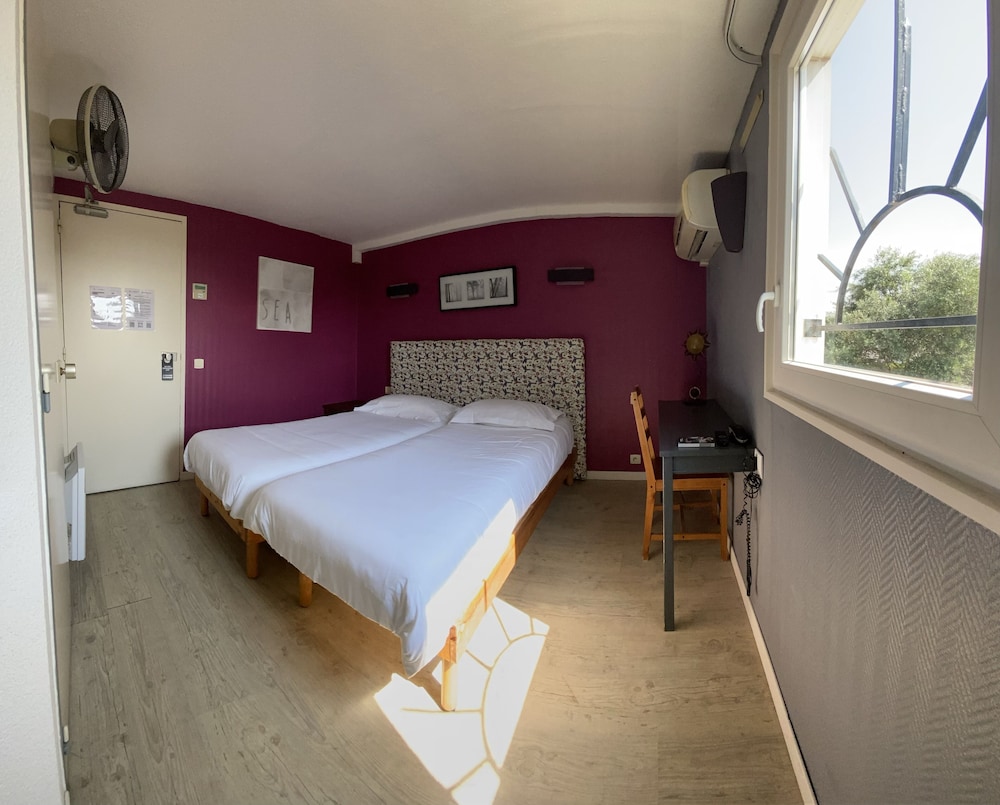 Comfort Twin Room - Photo 3