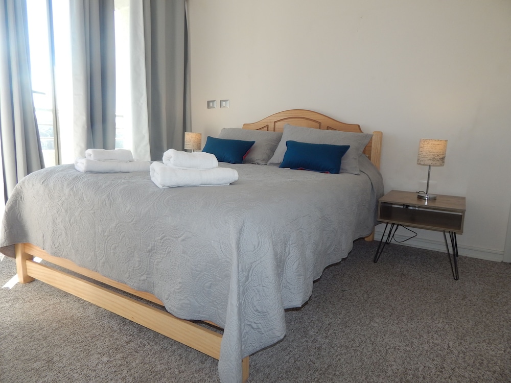 Standard Apartment, Multiple Beds, Accessible, Partial Sea View