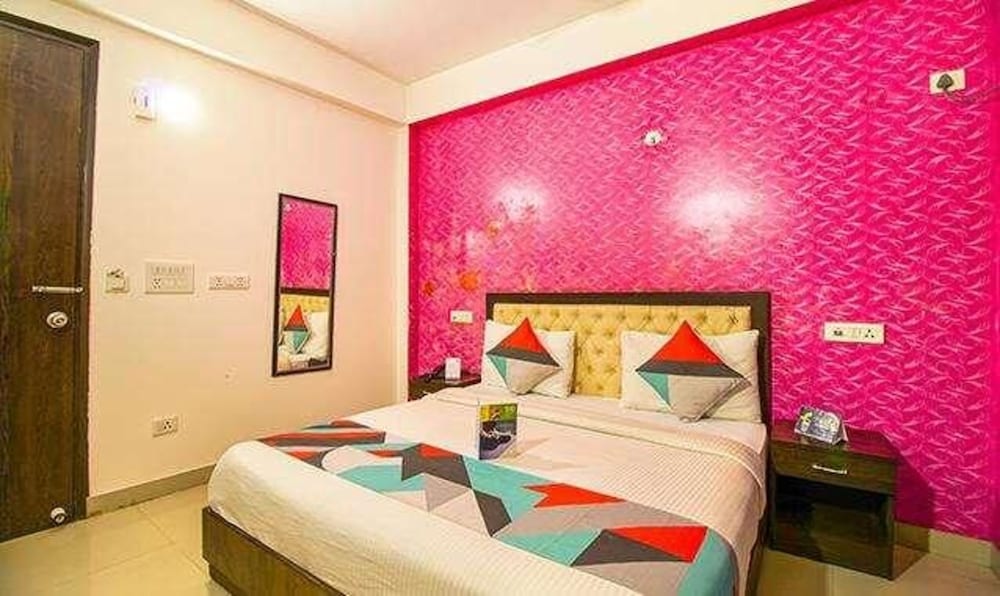 Deluxe Room - Photo 4
