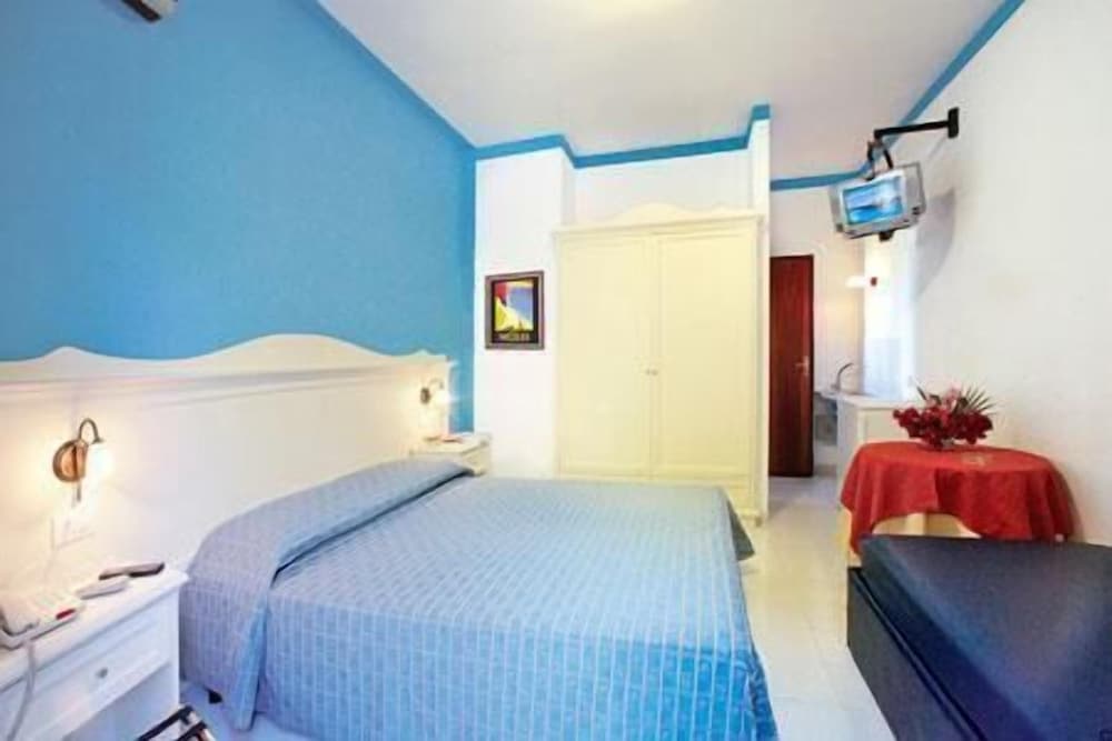 Standard Double Room, Private Bathroom photo 1
