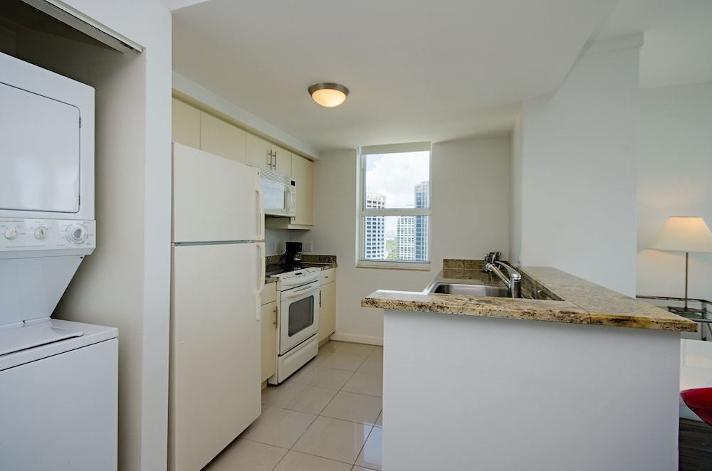 Premium Condo, 2 Bedrooms, Bay View photo 3