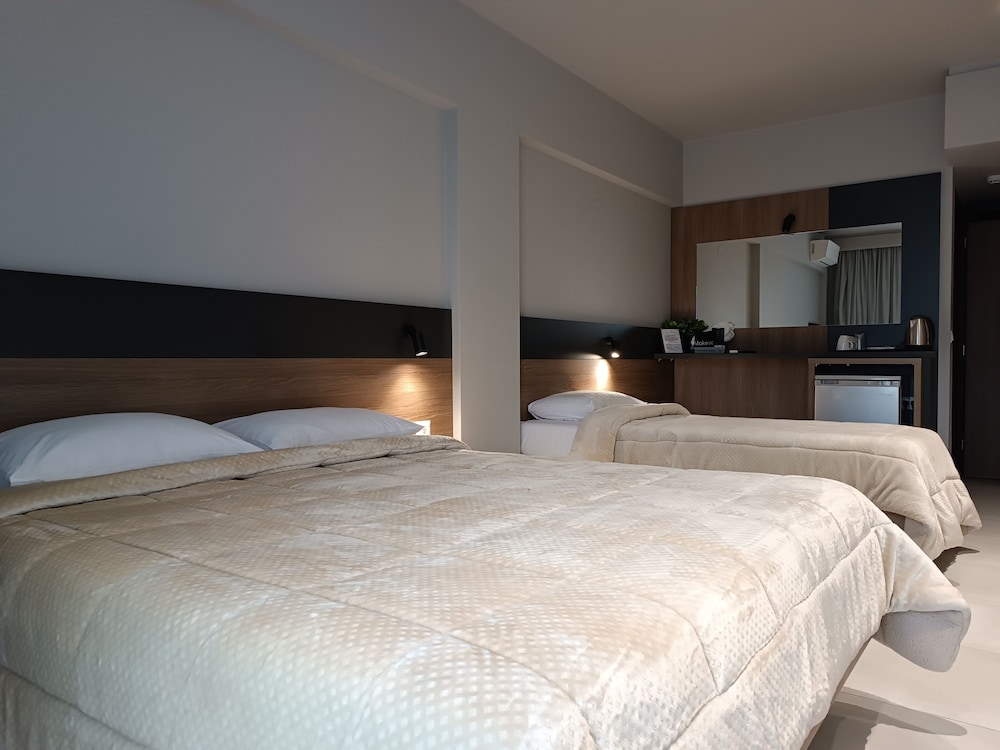 Standard Triple Room - Photo 8