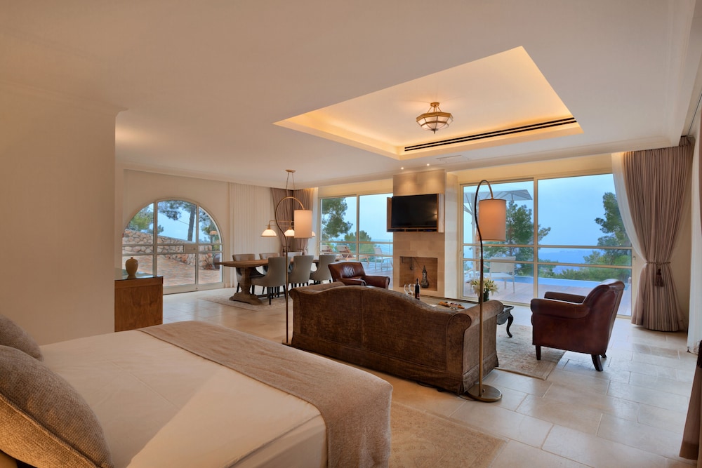 Presidential Suite