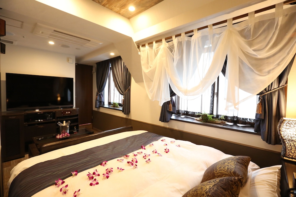 Royal Room, Non Smoking