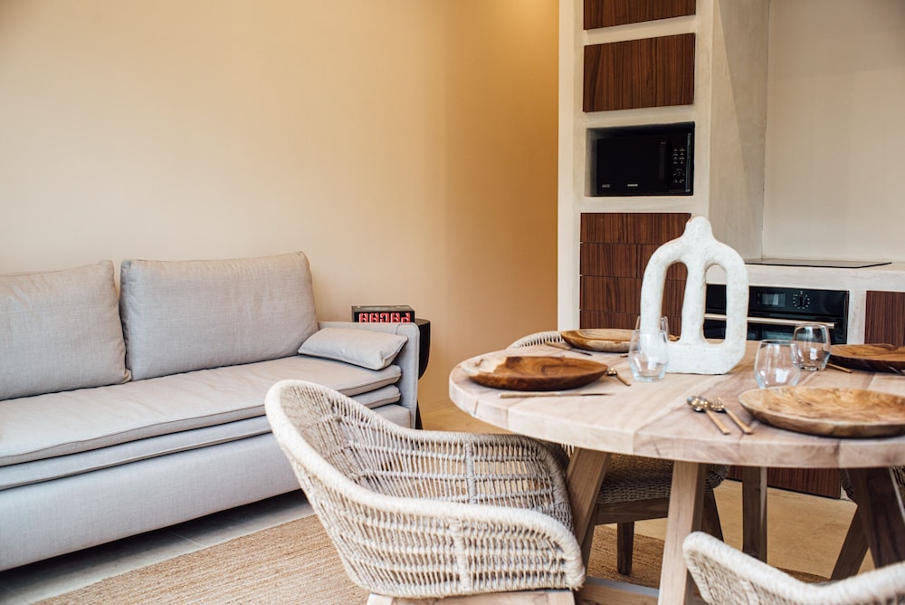 Villa photo 2