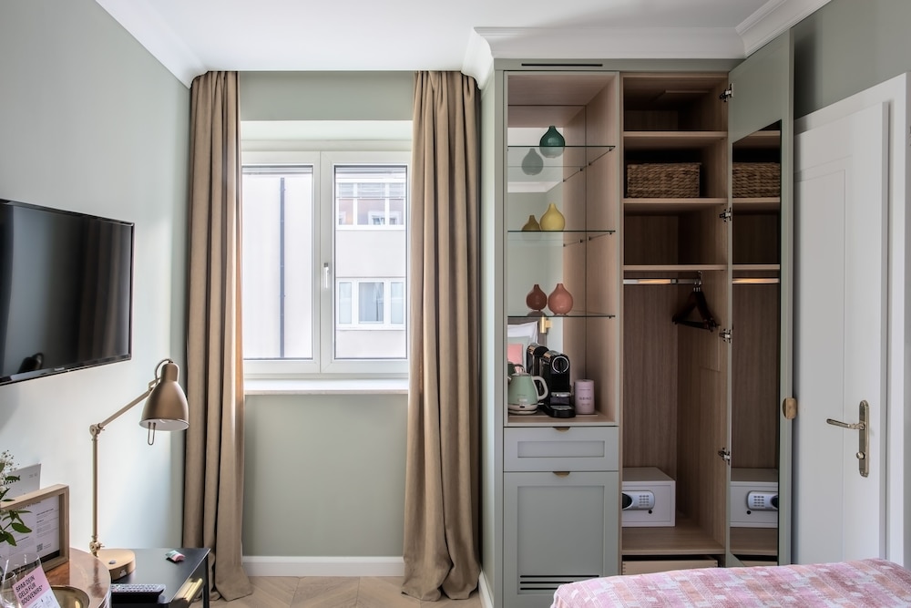 Standard Room - Single Bed photo 3