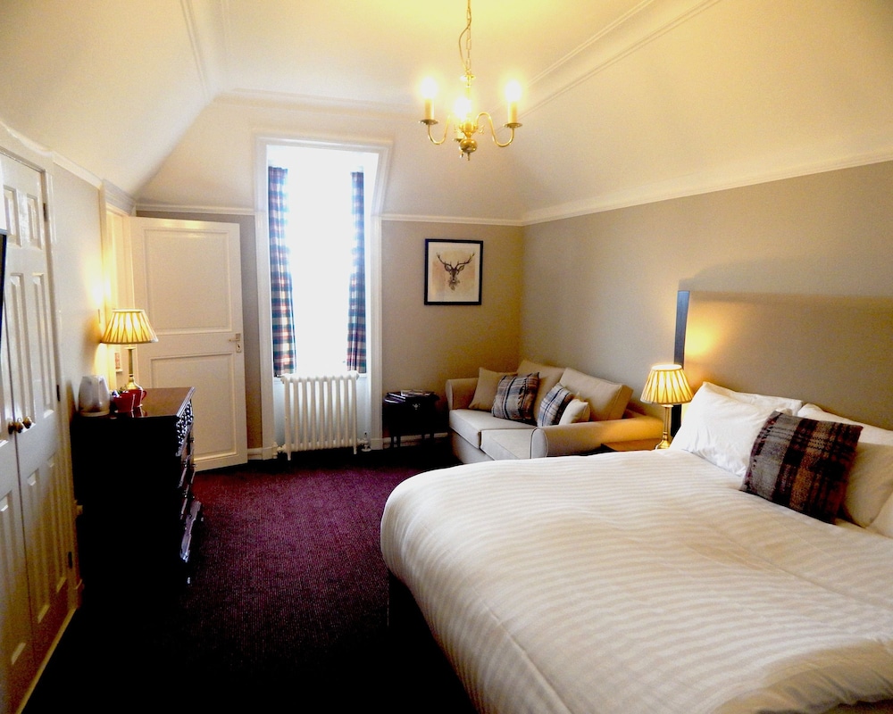 Family Room (2 adults + 2 children under 12 years ) - Photo 1