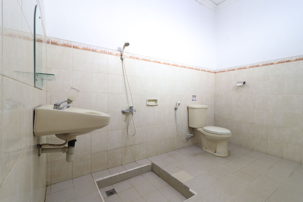 Standard Room - Photo 2