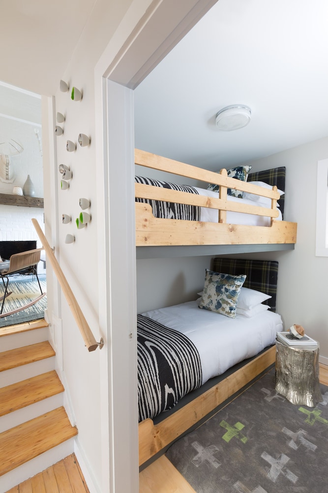 Bunk Cottage 3 photo 2