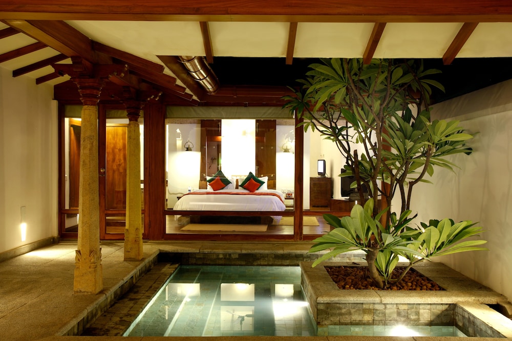 Deluxe Club Room