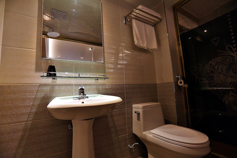Standard Twin Room photo 3