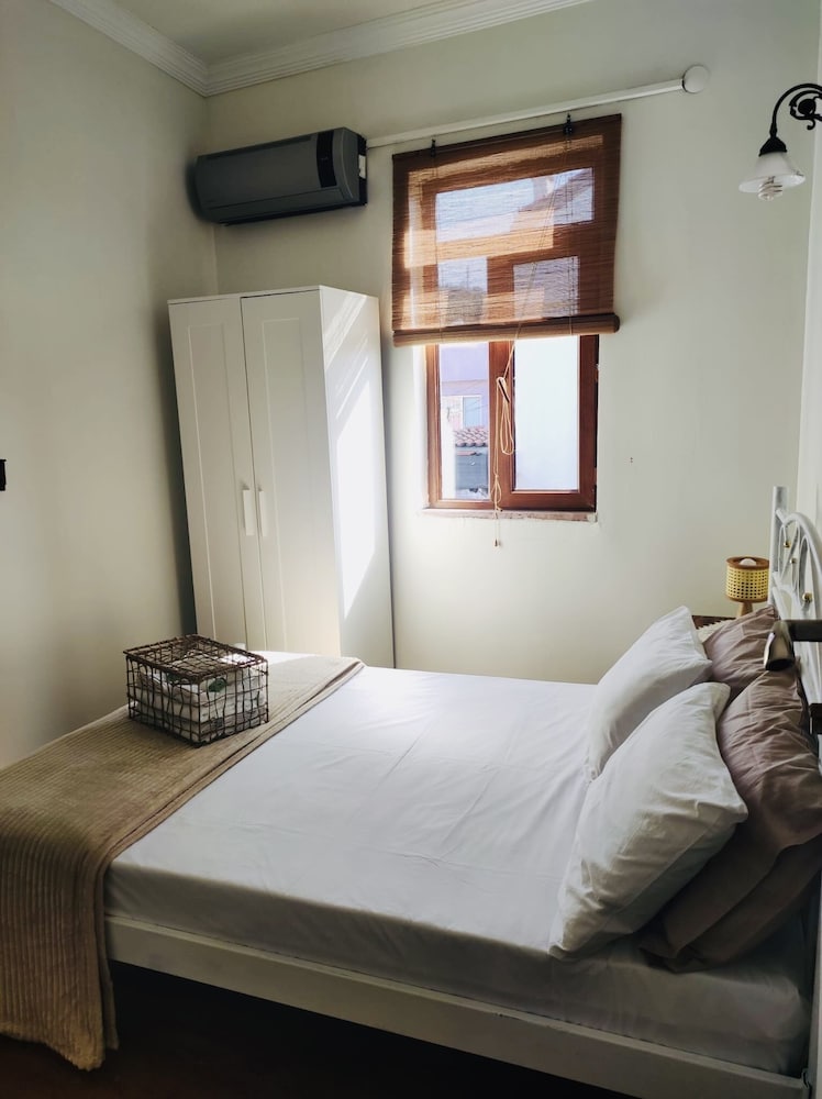 Basic Double Room photo 1