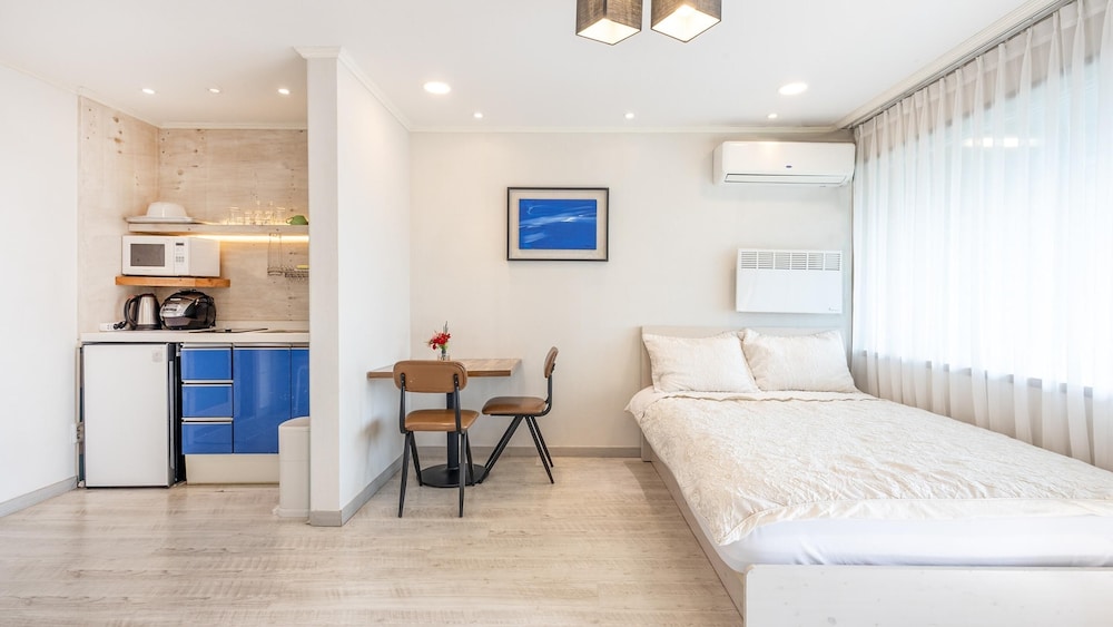 Basic Room, 1 Bedroom (baram) photo 2
