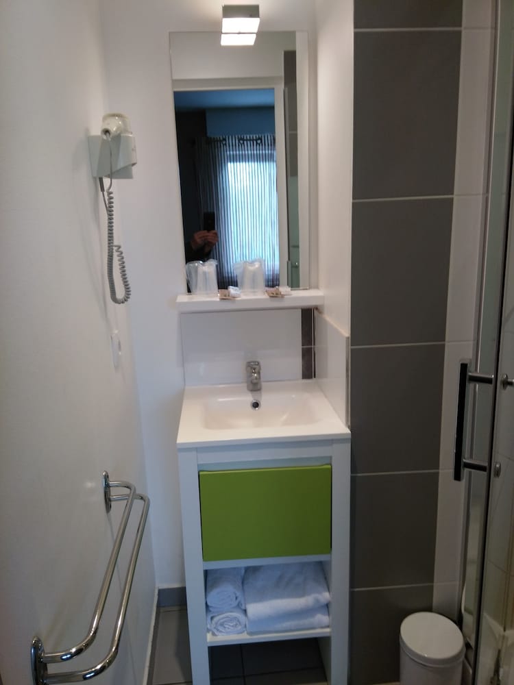 Double Room - Photo 2