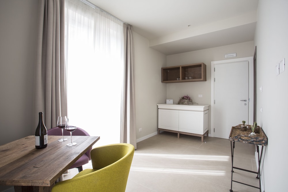 Junior Suite, 2 Bedrooms, 2 Bathrooms, Sea View photo 2