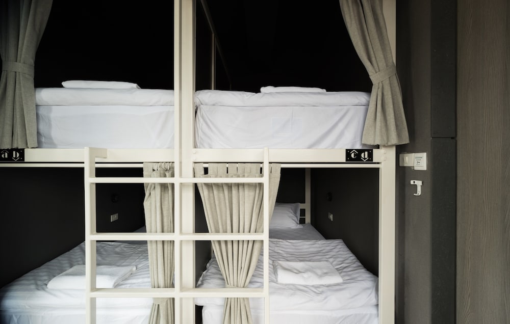 Bed in 4-Bed Mixed Dormitory Room photo 1