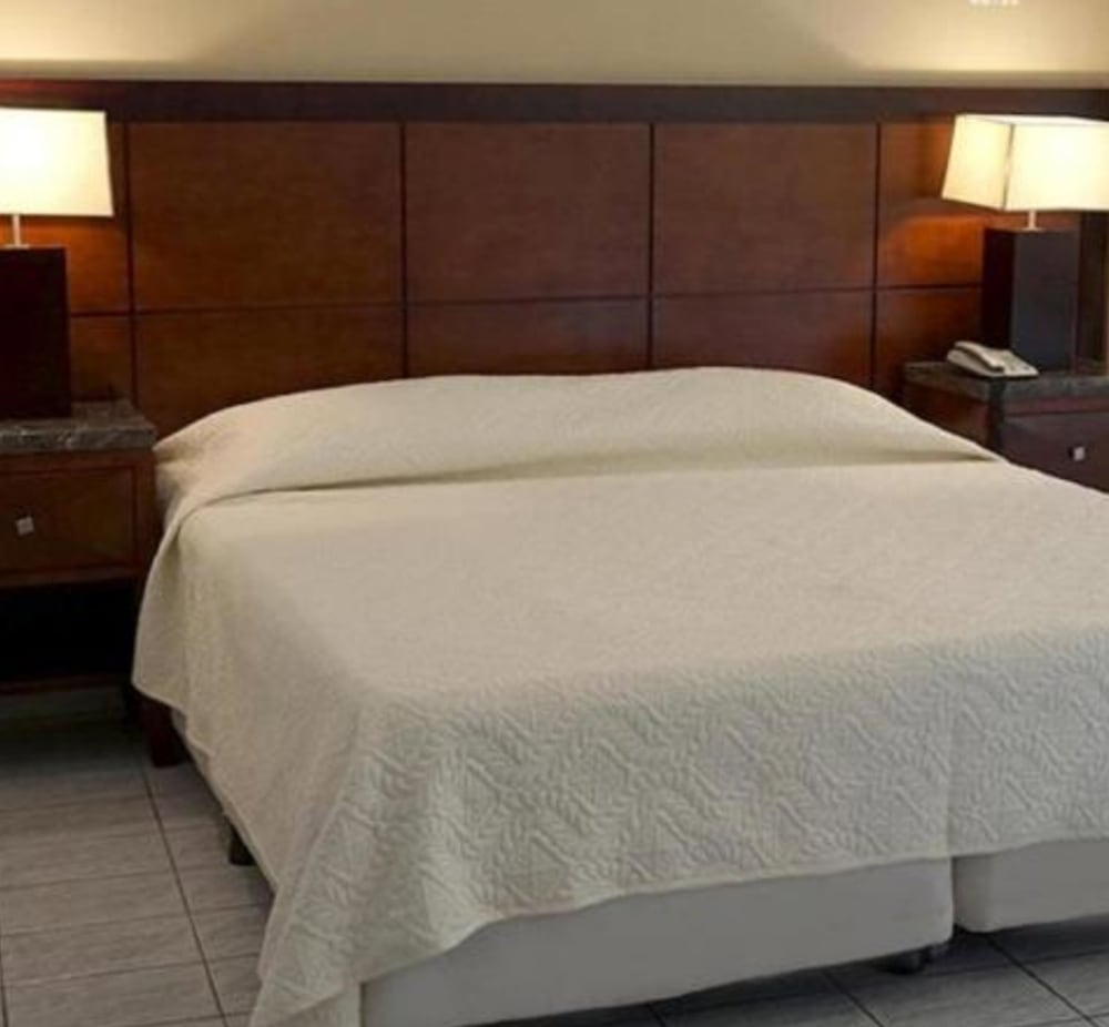 Double Room - Photo 3