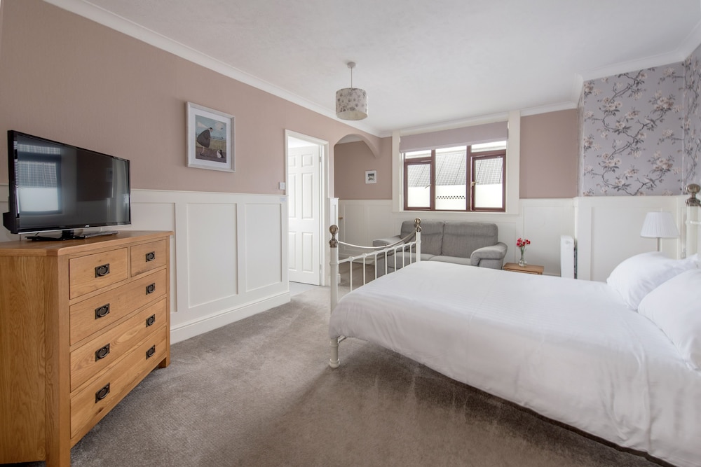 Superior Double Room (Coleridge) photo 3