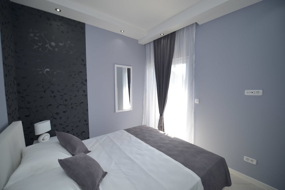 Luxury Single Room, Sea View (Bianco)