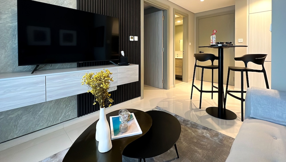 Deluxe Apartment, 1 Bedroom, Lake View photo 3