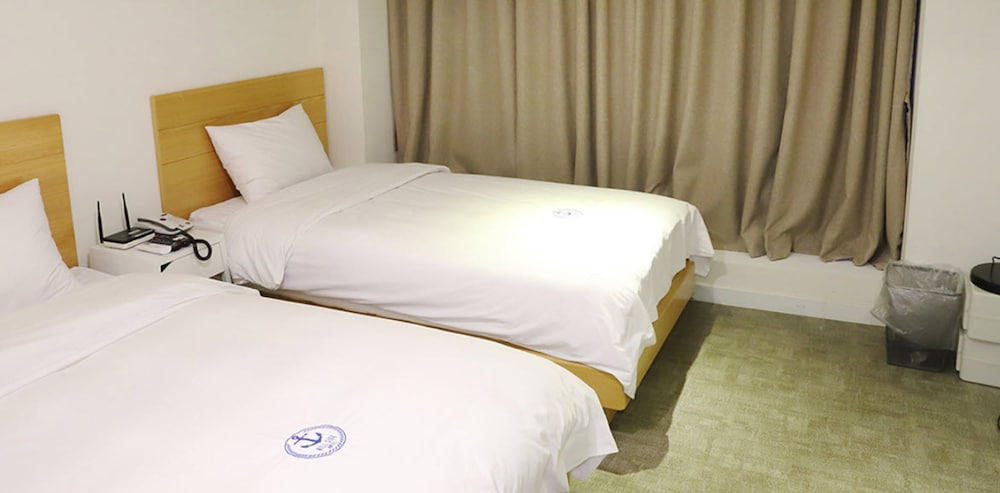 Standard Twin Room, City View (Base pax 2, Parking)