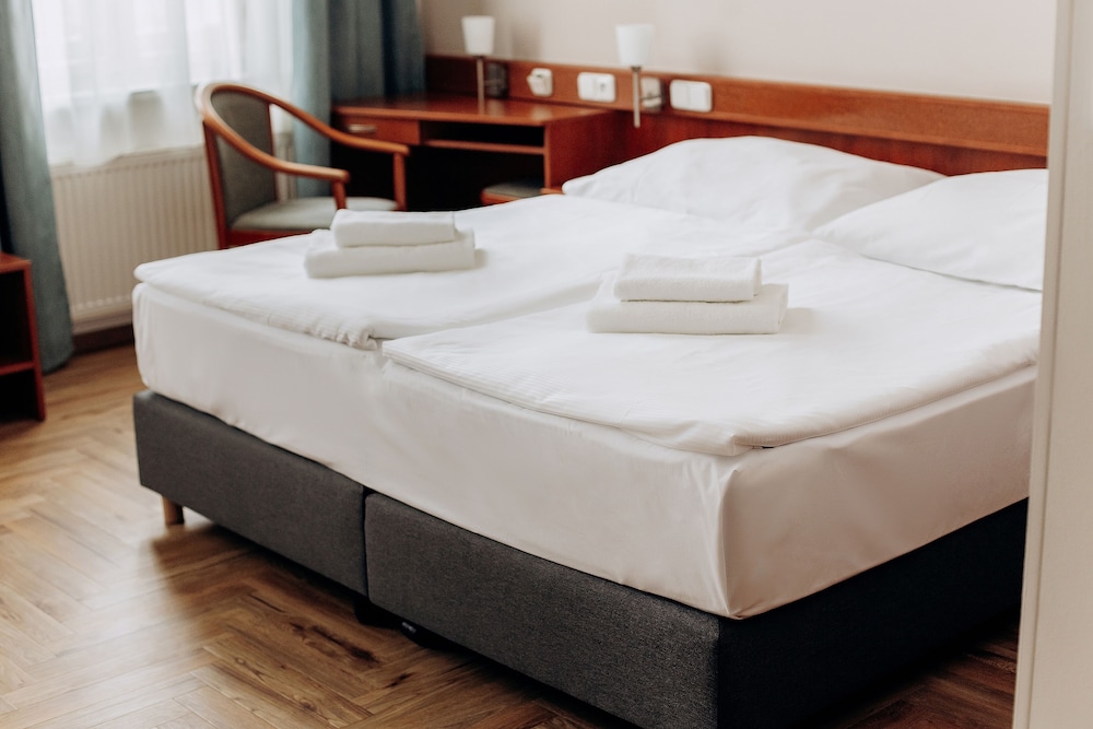 Standard Double Room - Photo 1