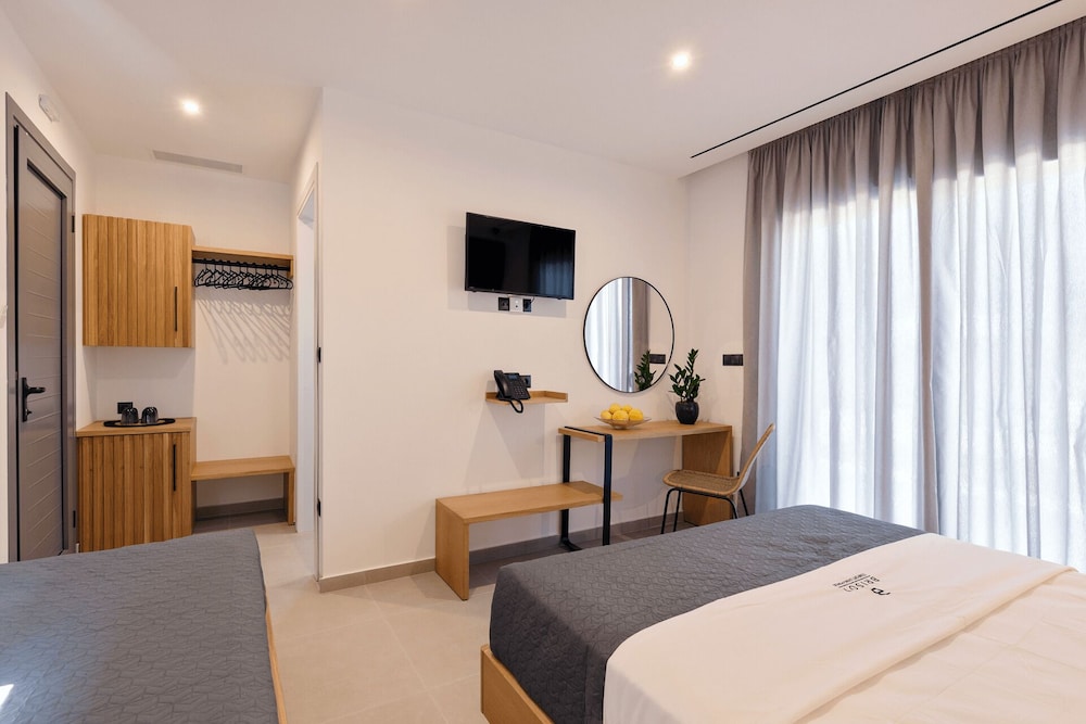 Comfort Triple Room