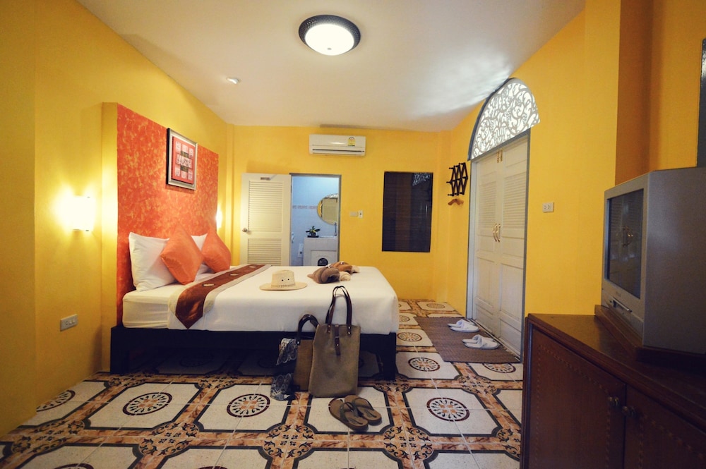 Standard Room photo 3