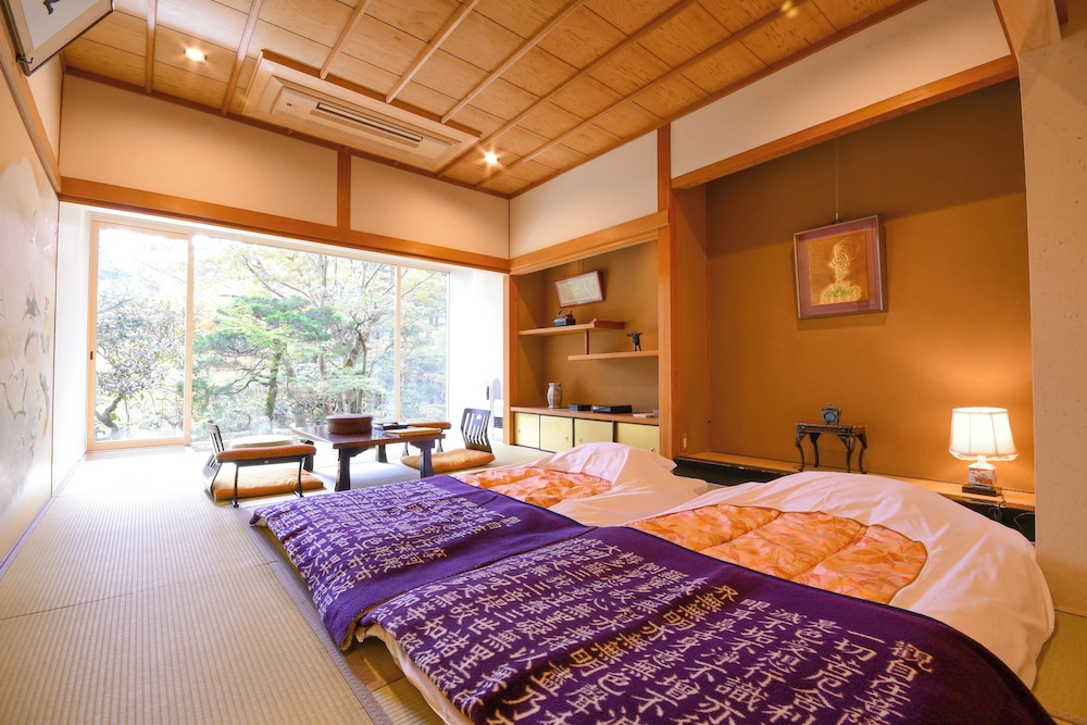 Deluxe Room (Fuji) Non Smoking - Photo 1