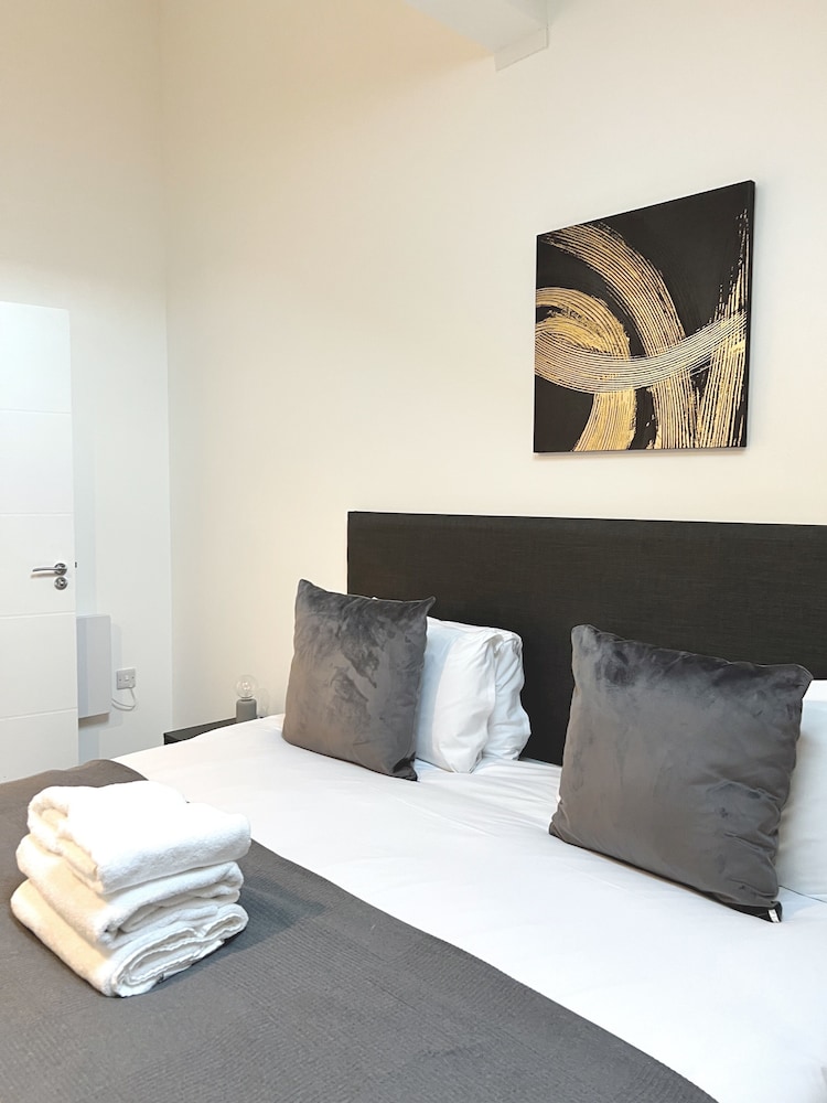 Superior Apartment, 2 Bedrooms