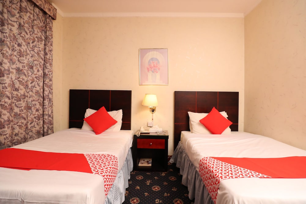 Twin Room - Photo 3