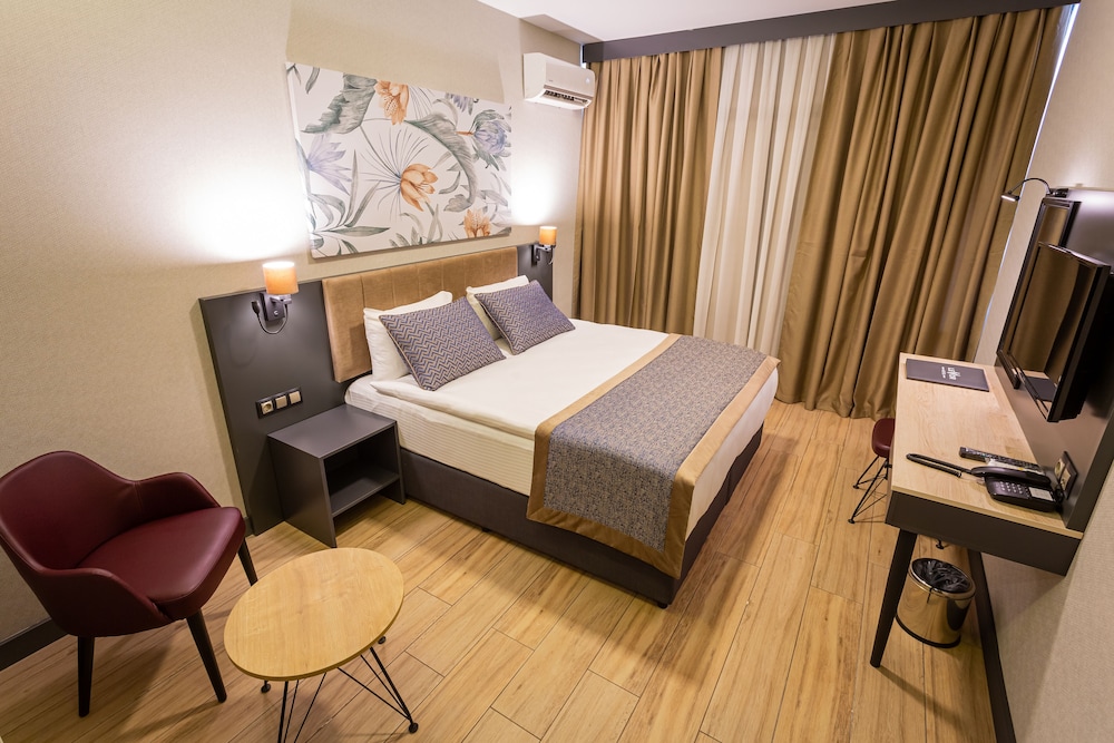 Standard Double Room - Photo 1