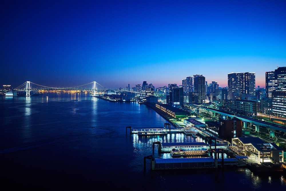 Premium Room, 1 King Bed, Club Lounge Access, Bay View (Japanese)