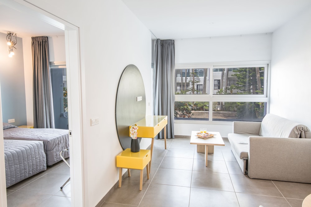 Luxury Apartment, 1 Bedroom photo 2
