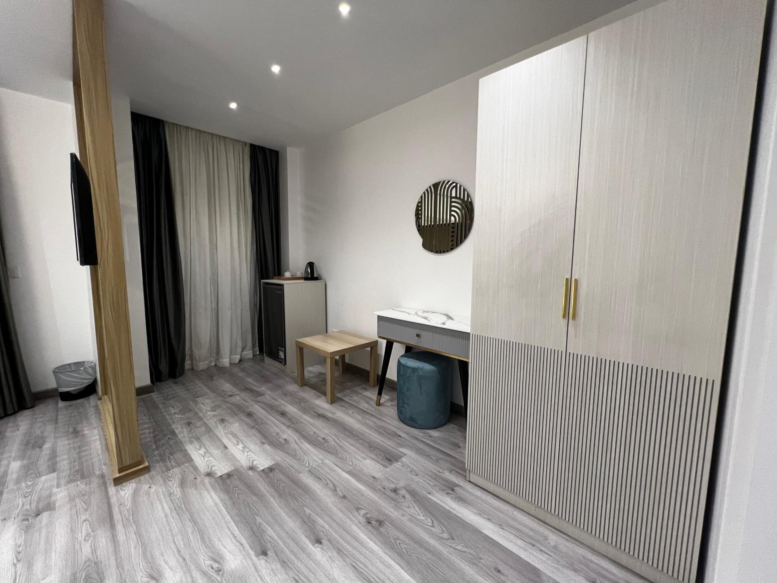 Junior Suite with Balcony
