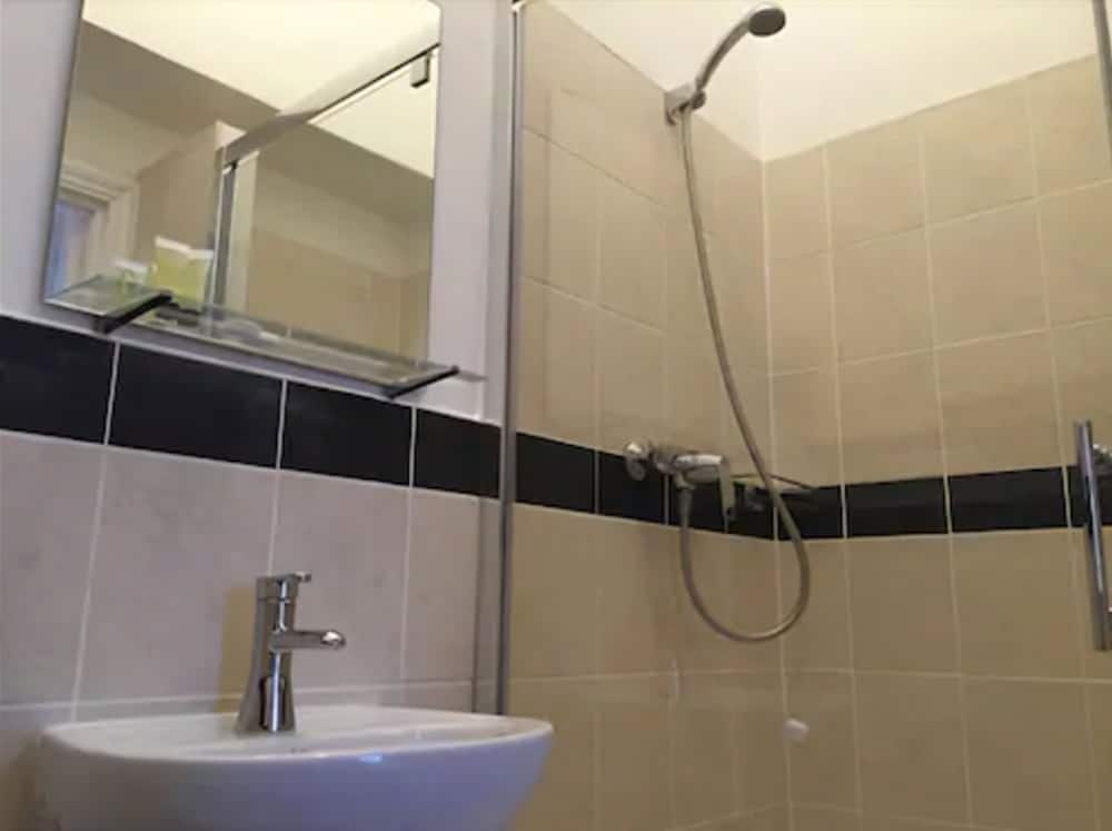 Double Room, Ensuite photo 3