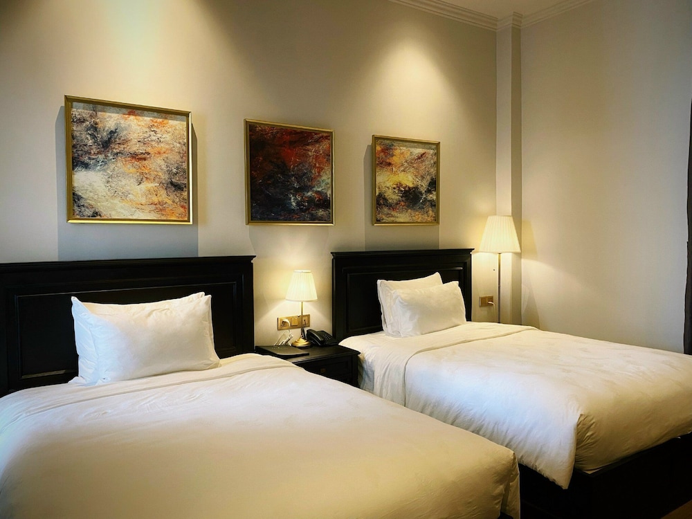 Basic Twin Room