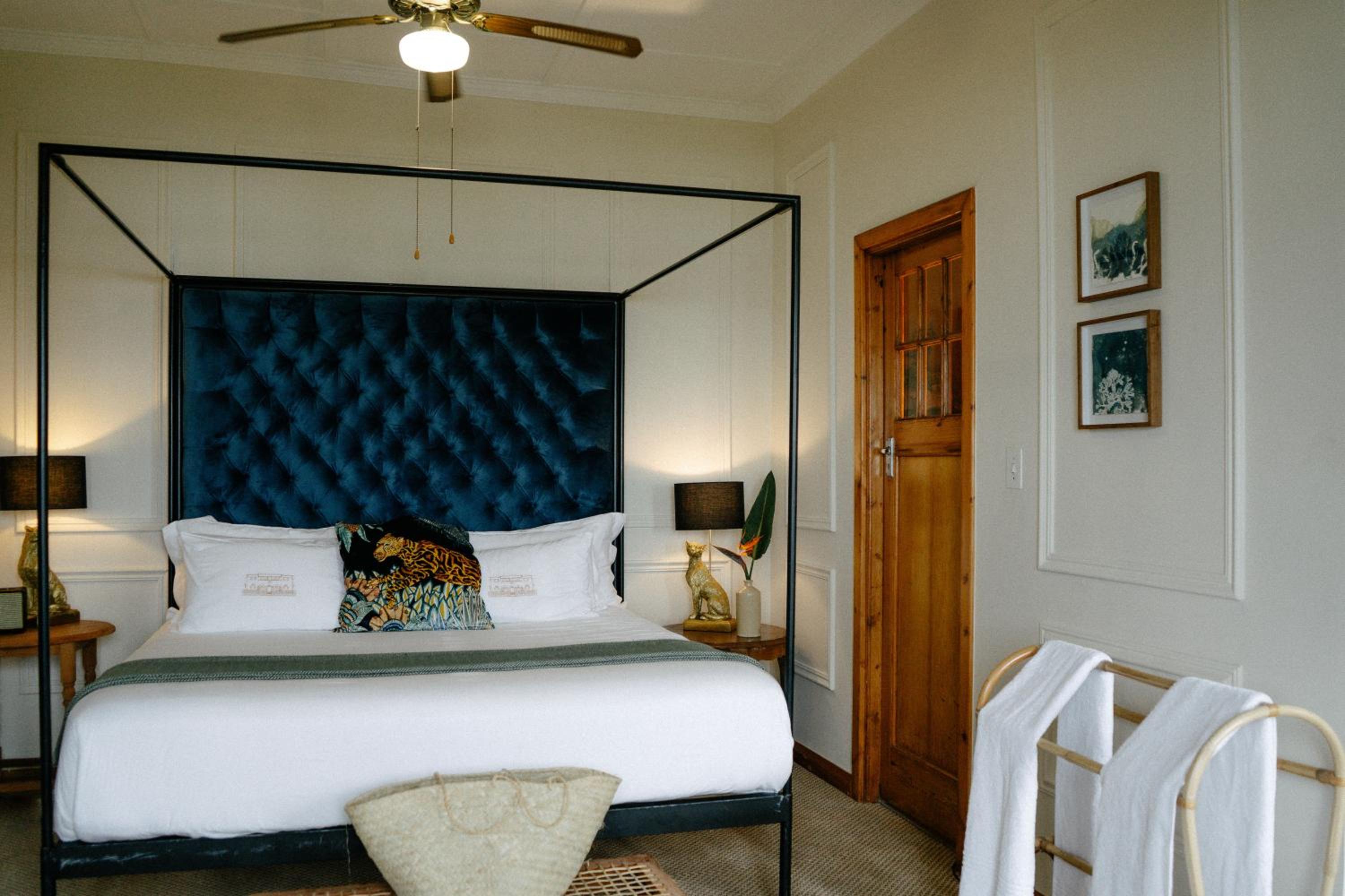 Superior Double or Twin Room with Sea View