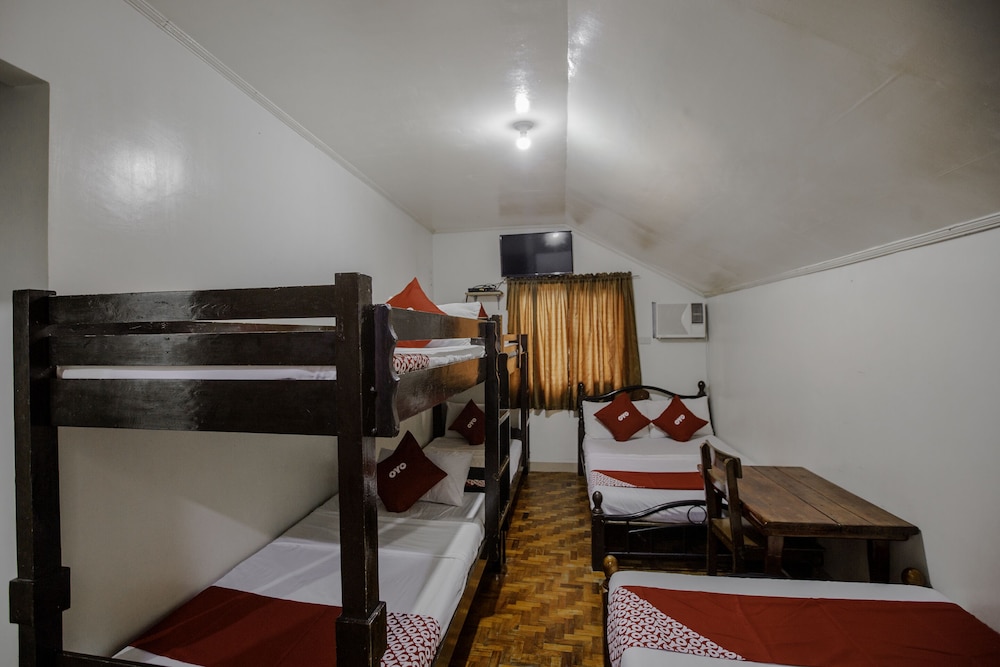 Deluxe Room, Multiple Beds