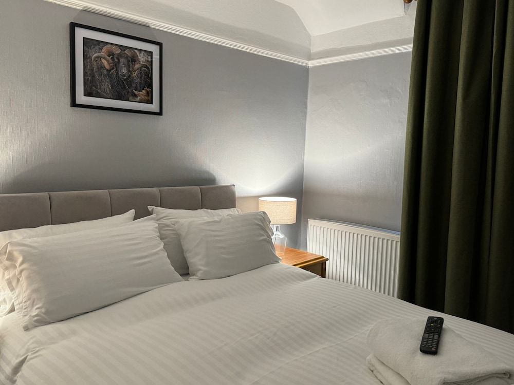 Standard Double Room, Ensuite photo 2