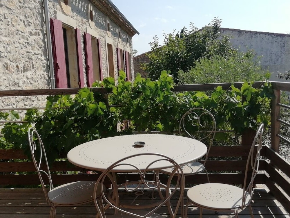 Cottage, Ensuite (Le Mauzac) photo 2