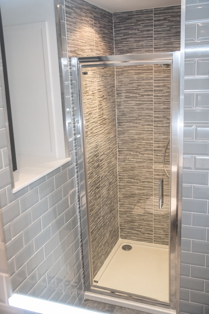 Double Room, Ensuite (Cadgwith) photo 2