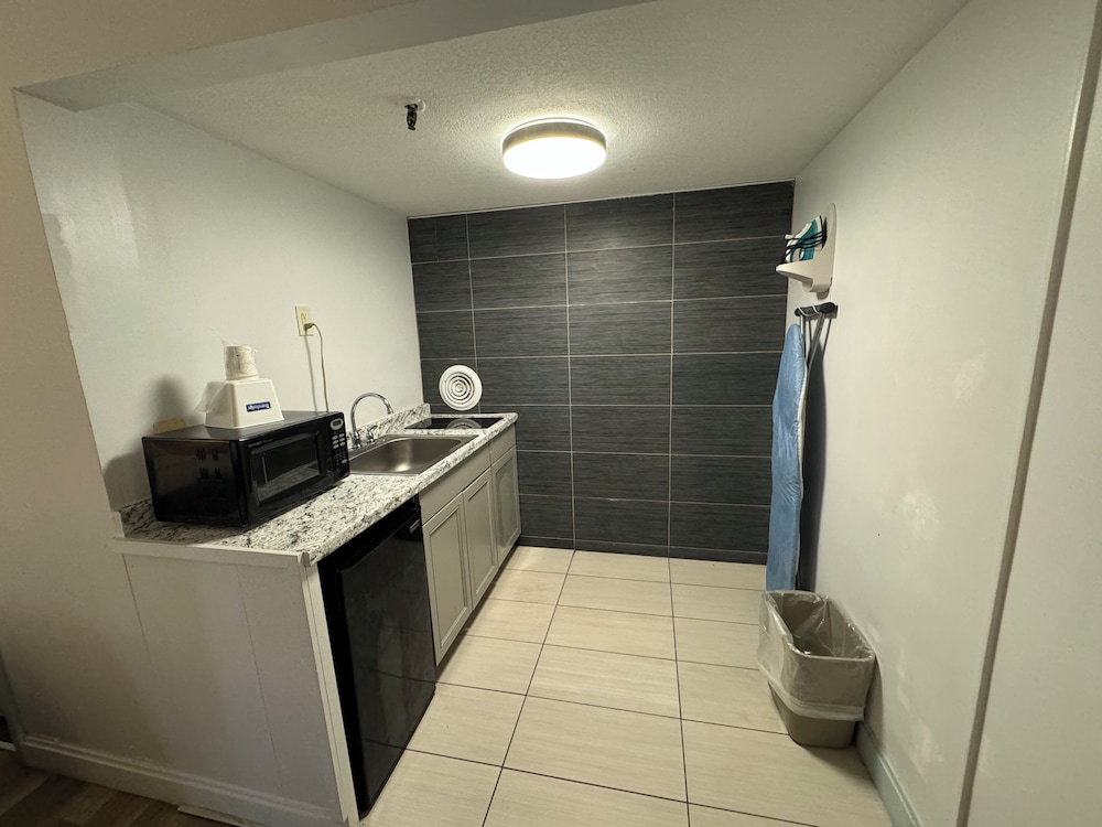 Efficiency, Double Room
